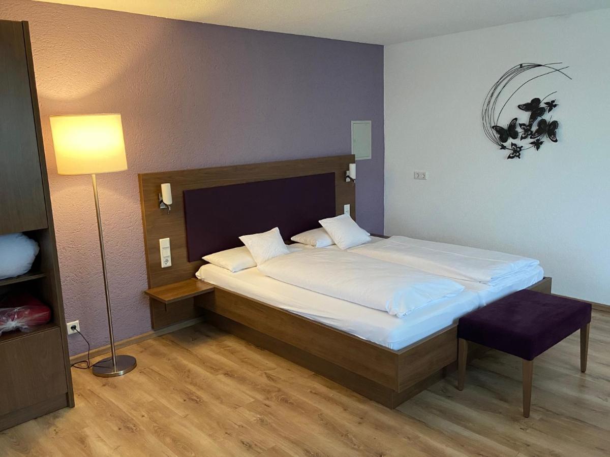 לאופנבורג Gasthaus Hotel Kranz מראה חיצוני תמונה
