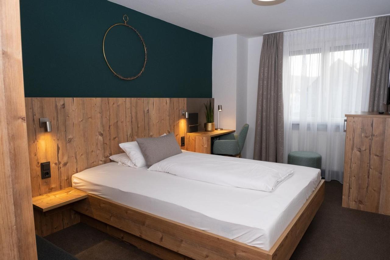 לאופנבורג Gasthaus Hotel Kranz מראה חיצוני תמונה