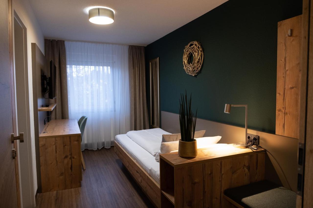 לאופנבורג Gasthaus Hotel Kranz מראה חיצוני תמונה