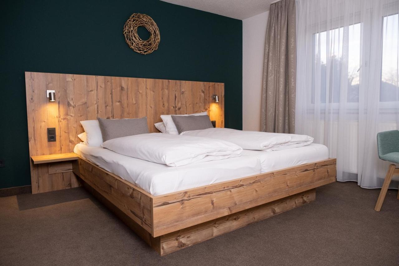 לאופנבורג Gasthaus Hotel Kranz מראה חיצוני תמונה