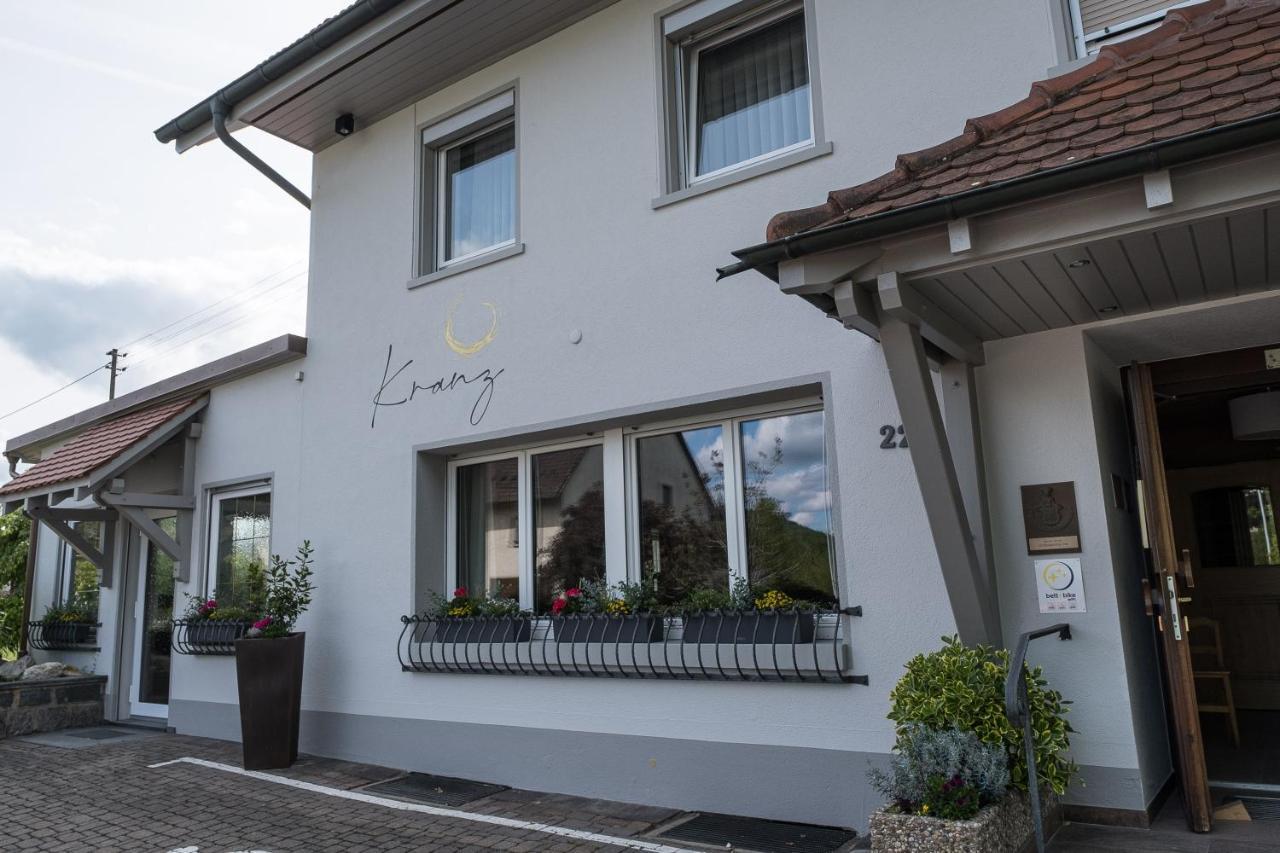 לאופנבורג Gasthaus Hotel Kranz מראה חיצוני תמונה