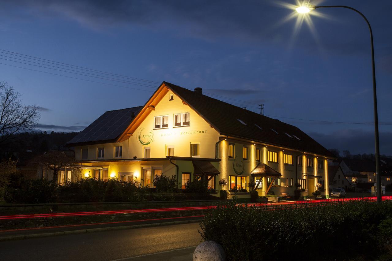 לאופנבורג Gasthaus Hotel Kranz מראה חיצוני תמונה