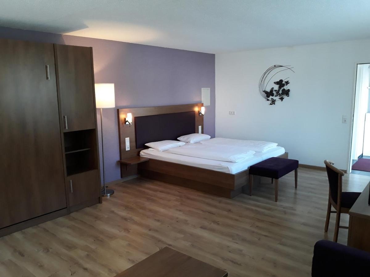 לאופנבורג Gasthaus Hotel Kranz מראה חיצוני תמונה